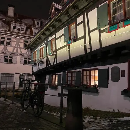 Schiefes Haus * ウルム