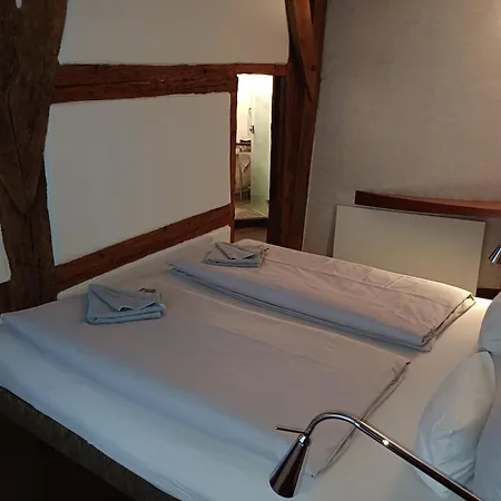 Schiefes Haus Ульм