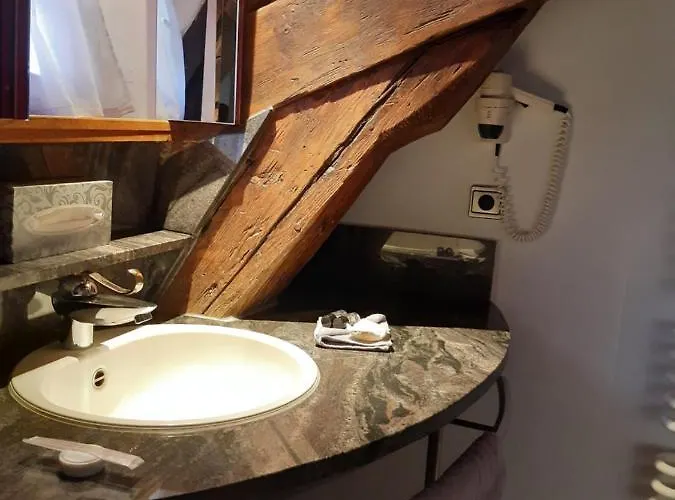 Schiefes Haus Отель Ульм