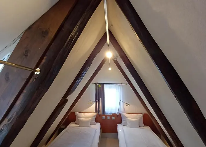 Hotell Schiefes Haus Ulm